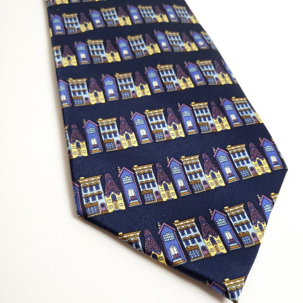 Robin Ruth Mens 100% Silk Tie Dark Blue Architectural Buildings Novelty